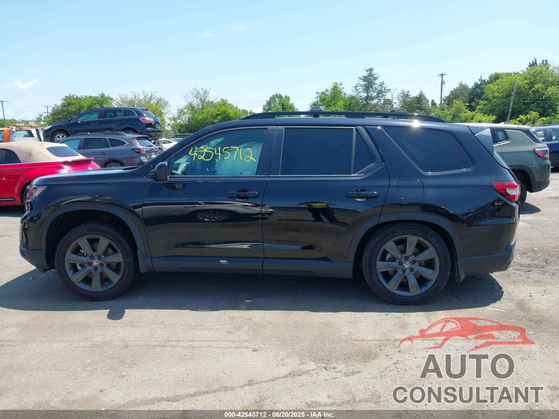 HONDA PILOT 2023 - 5FNYG1H36PB024804