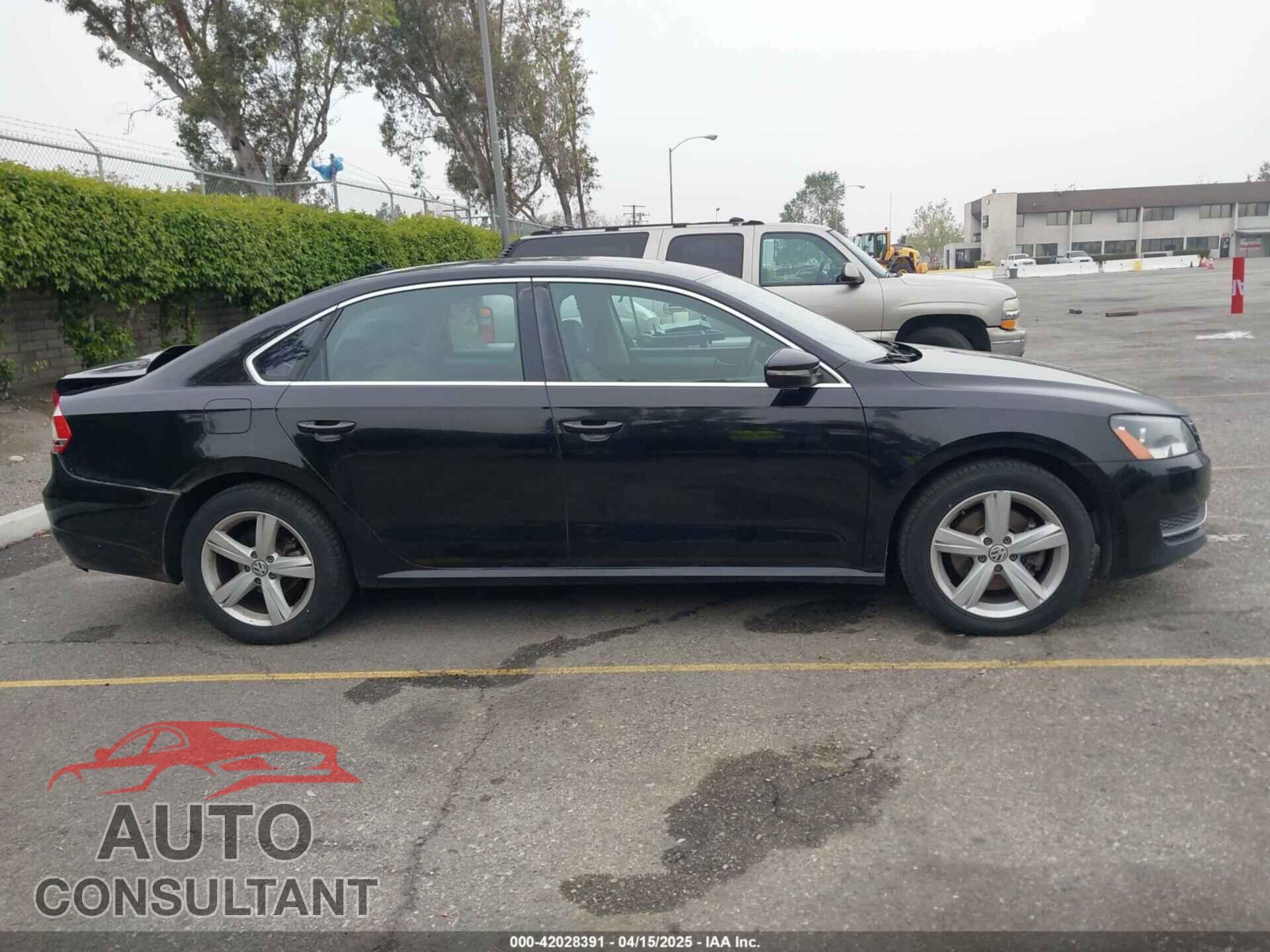 VOLKSWAGEN PASSAT 2012 - 1VWBN7A3XCC094898