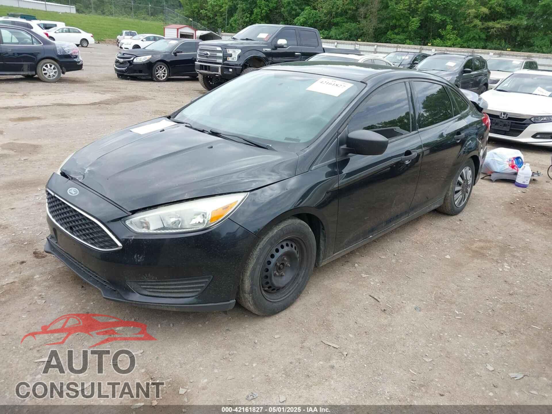 FORD FOCUS 2015 - 1FADP3E27FL259896
