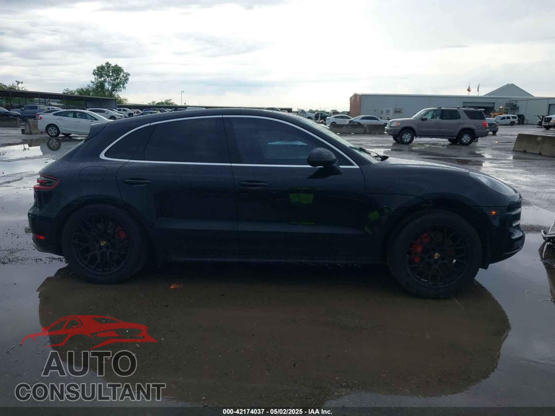 PORSCHE MACAN 2017 - WP1AF2A54HLB62022