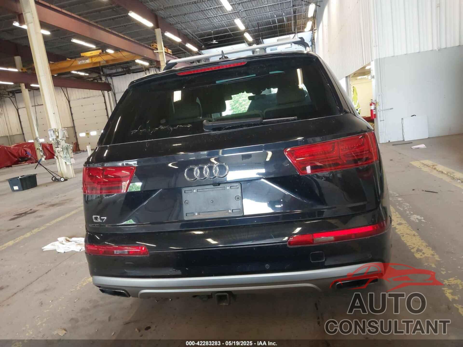 AUDI Q7 2019 - WA1LAAF73KD020866