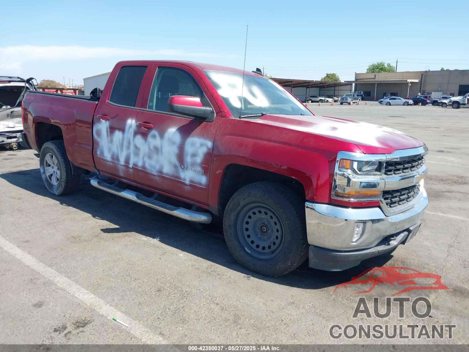 CHEVROLET SILVERADO 1500 2018 - 2GCVKREC2J1100260