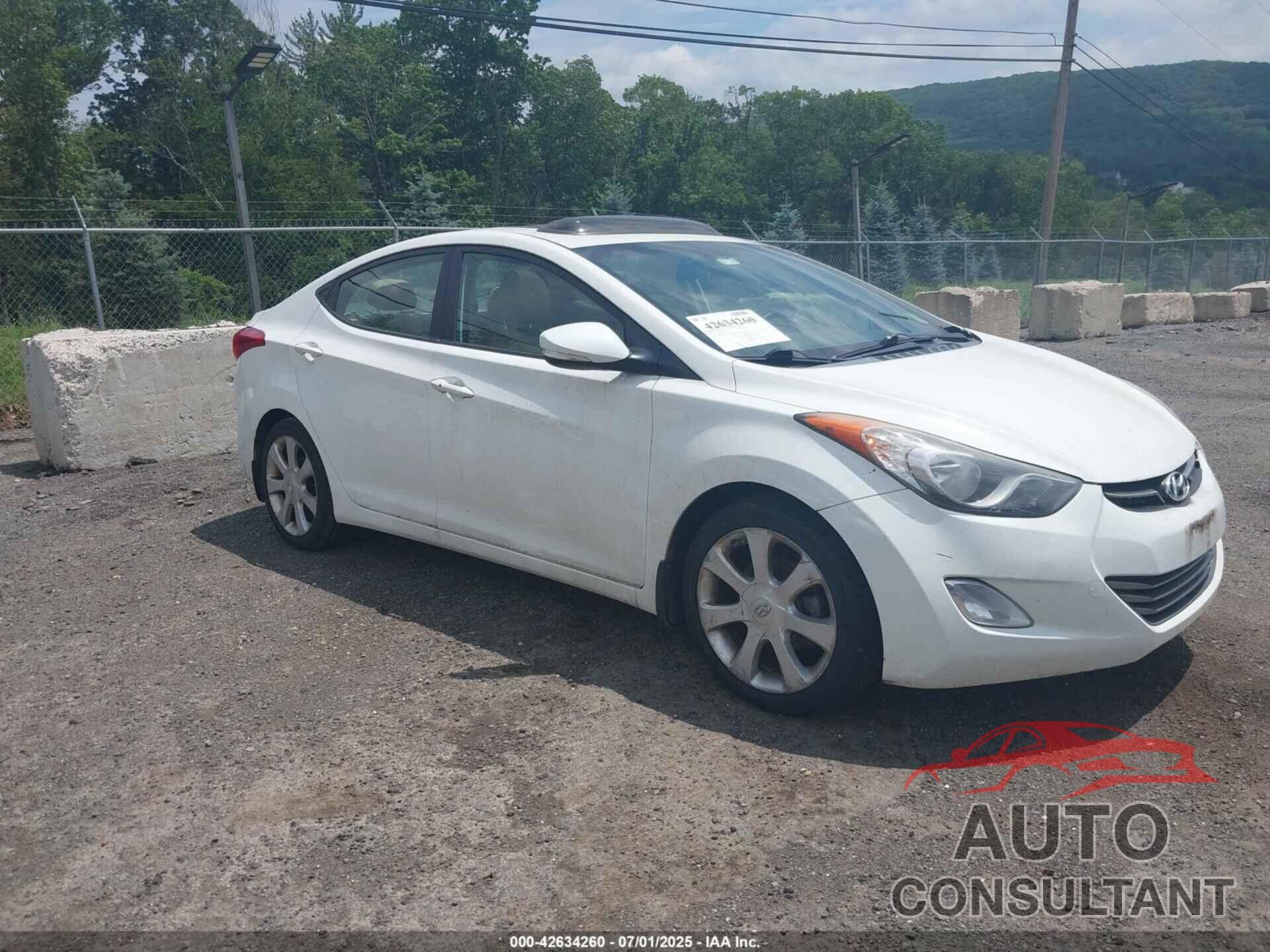 HYUNDAI ELANTRA 2013 - 5NPDH4AE6DH173333