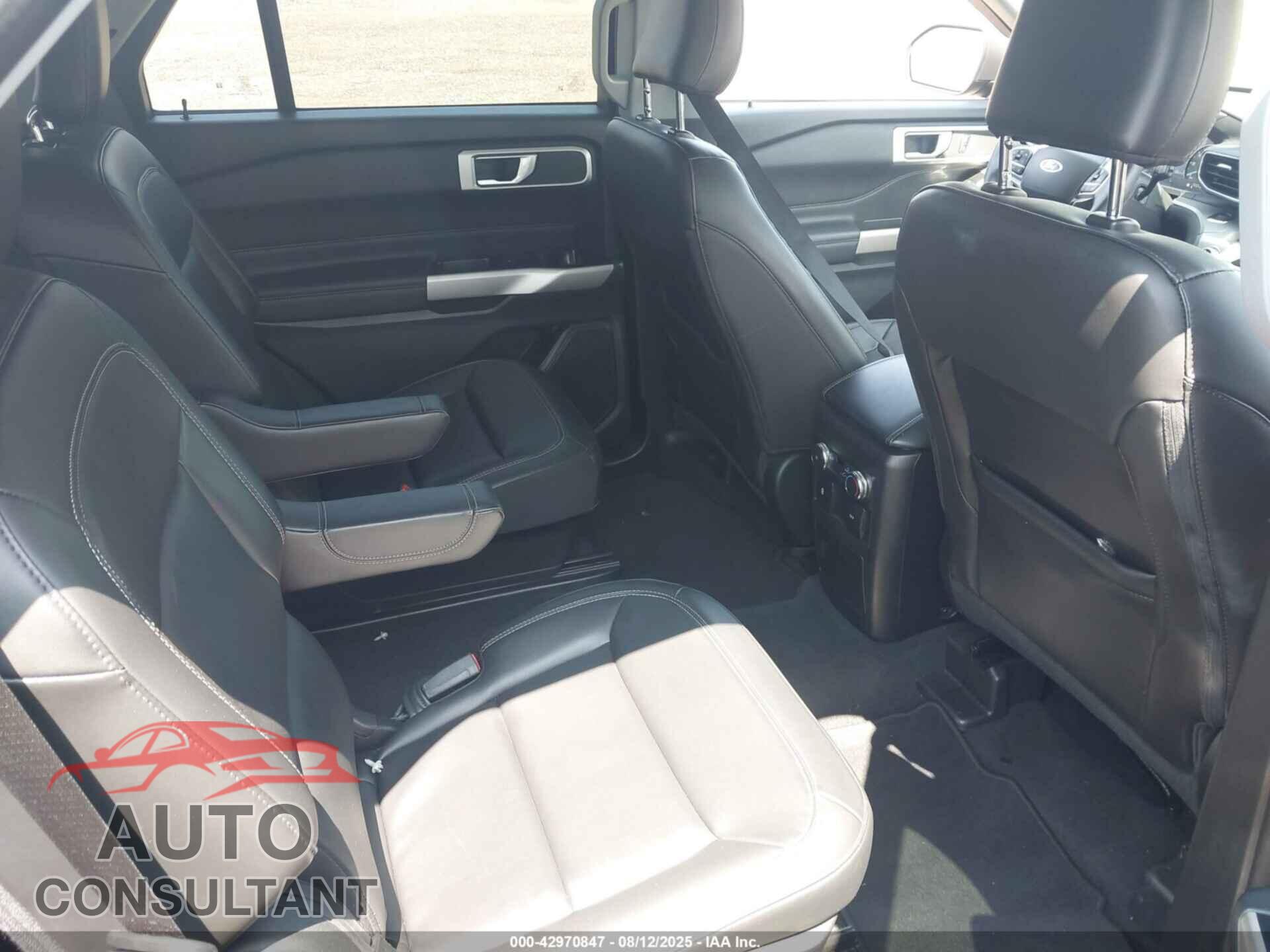 FORD EXPLORER 2022 - 1FMSK8DH0NGC37101