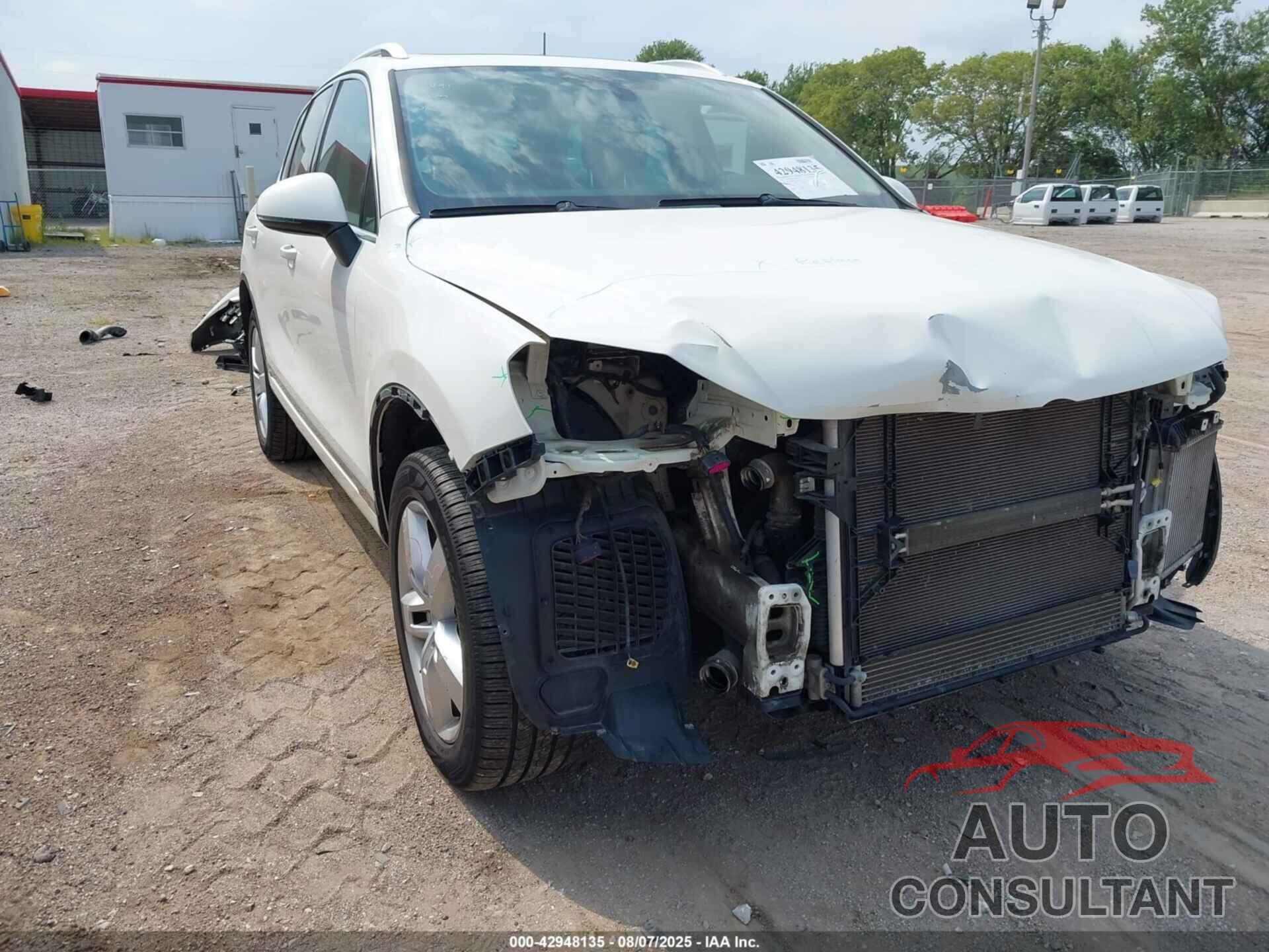 VOLKSWAGEN TOUAREG 2012 - WVGFK9BP6CD001679