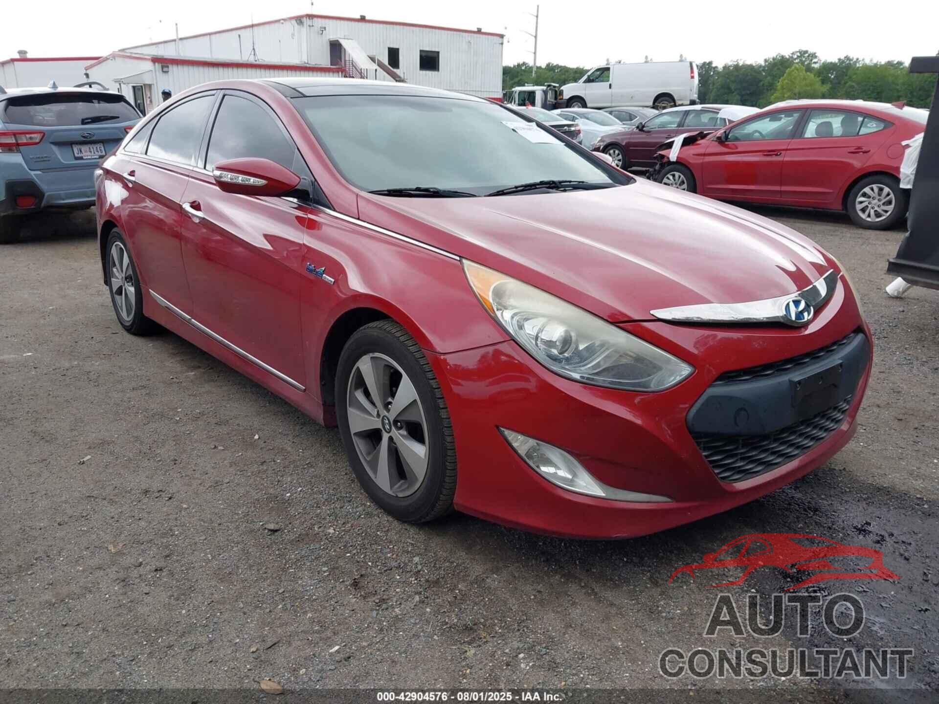 HYUNDAI SONATA HYBRID 2011 - KMHEC4A45BA012904