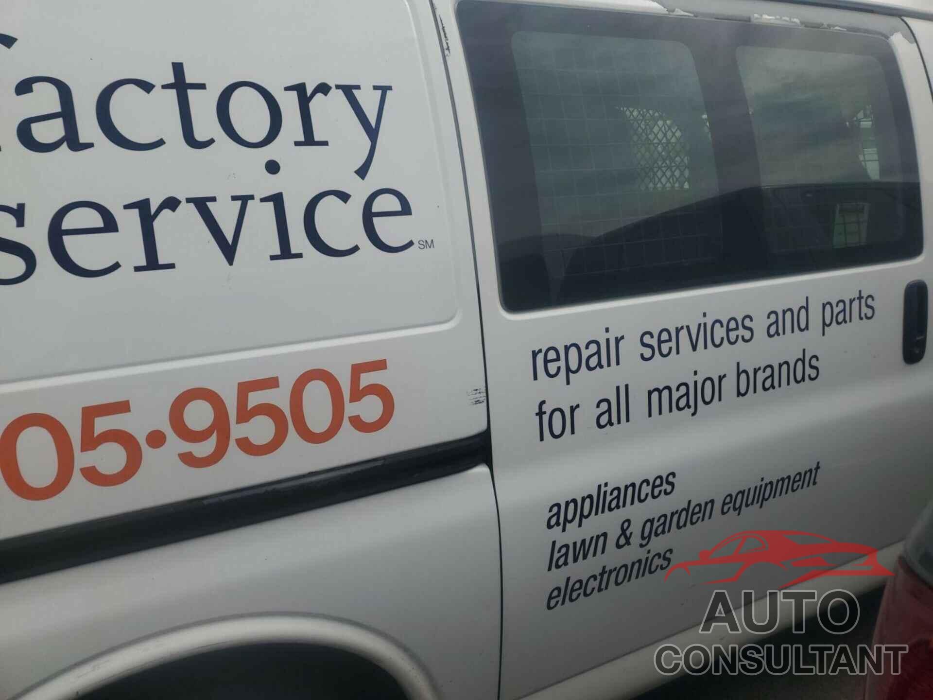 CHEVROLET EXPRESS 1500 2012 - 1GCSGAFX8C1135353