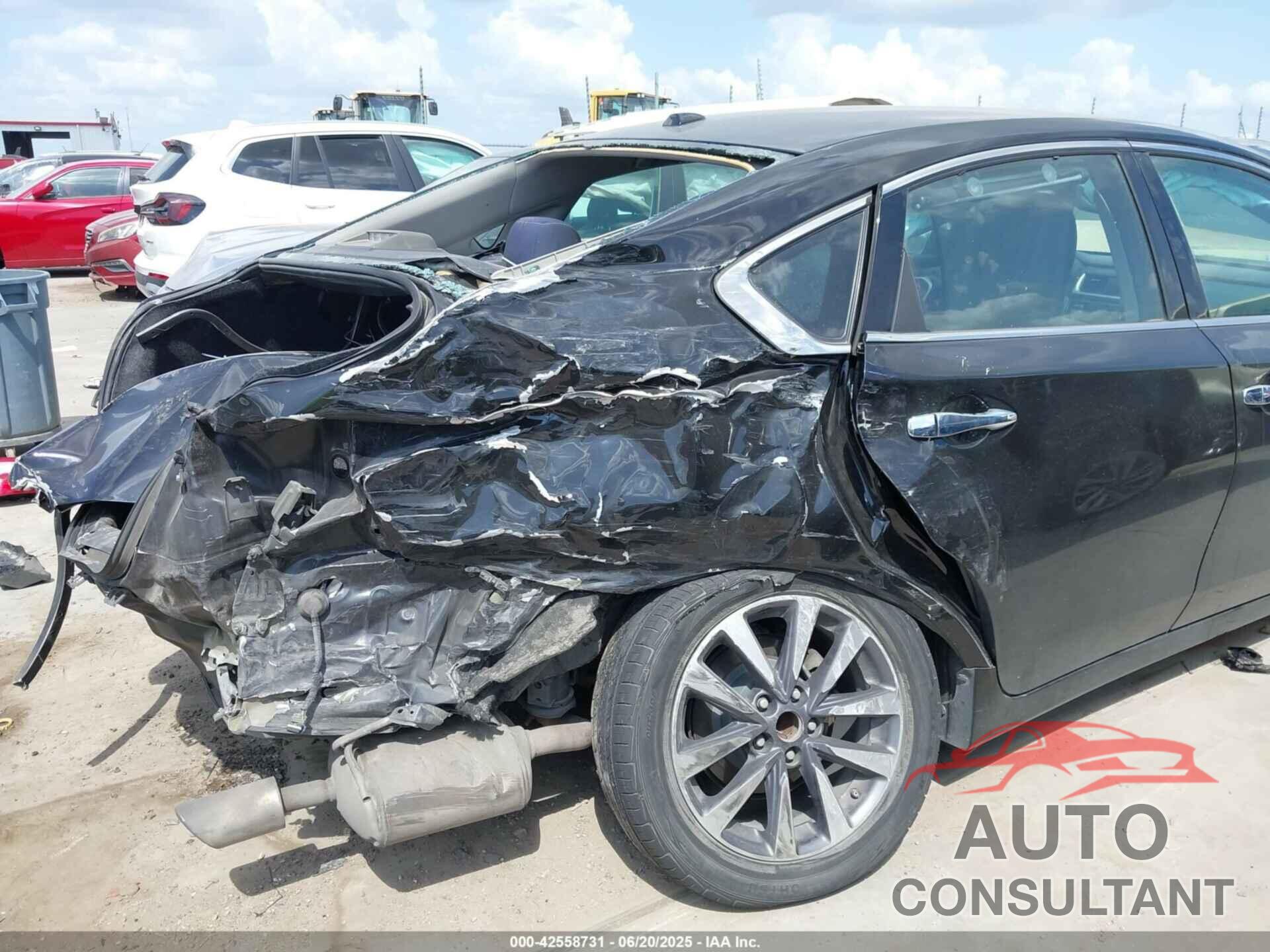NISSAN ALTIMA 2017 - 1N4AL3AP5HC193464