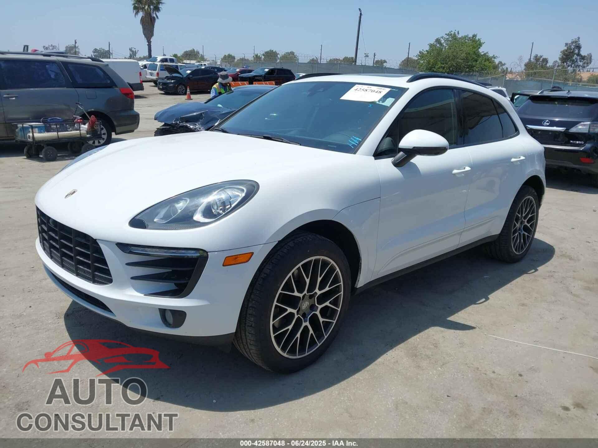 PORSCHE MACAN 2018 - WP1AA2A59JLB25522