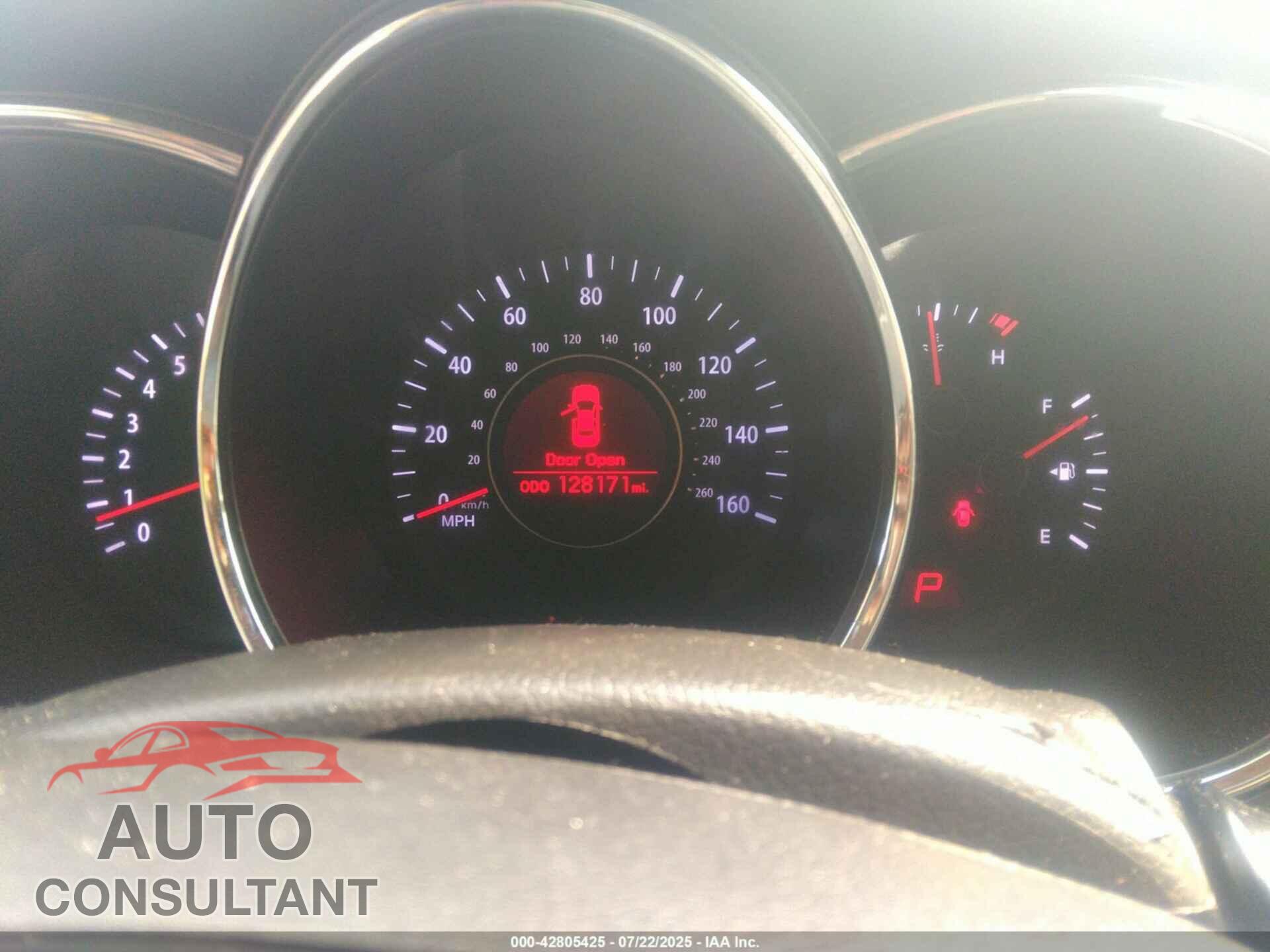 KIA OPTIMA 2011 - KNAGM4A77B5142547