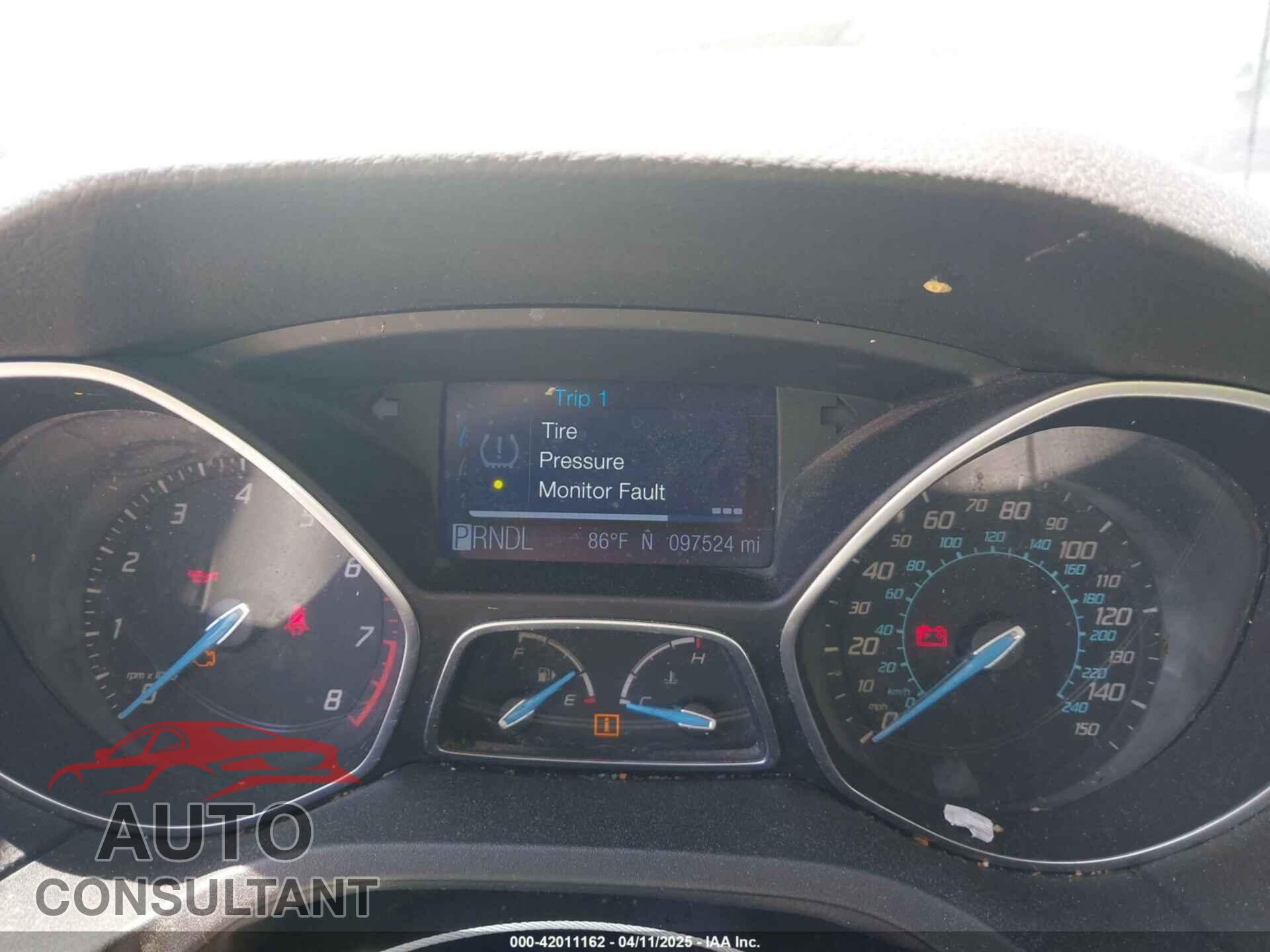 FORD FOCUS 2012 - 1FAHP3F23CL409773