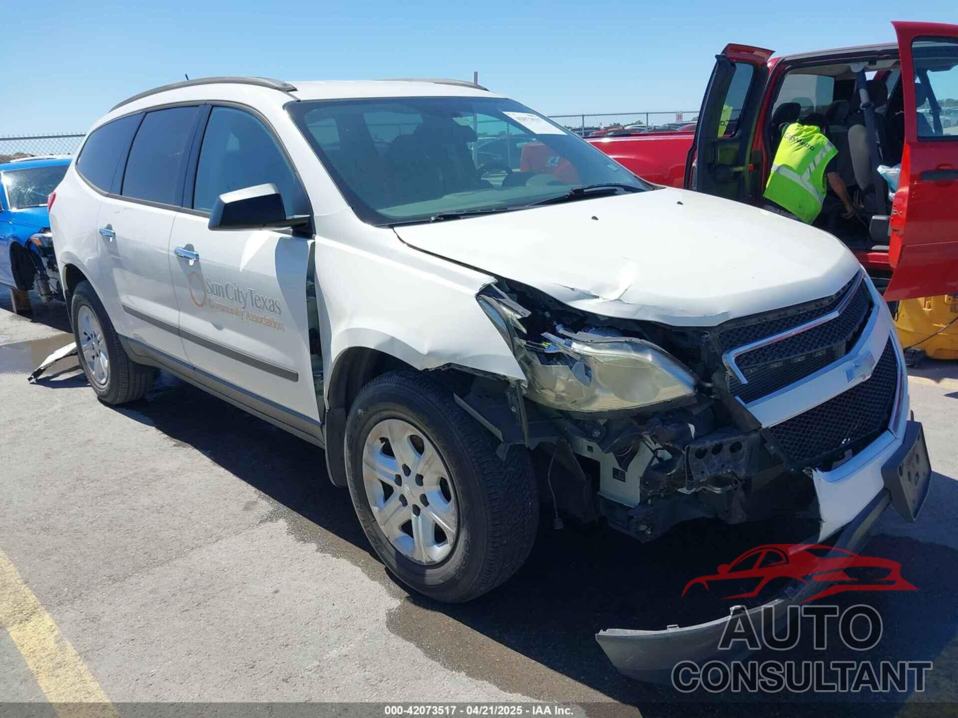 CHEVROLET TRAVERSE 2012 - 1GNKREED8CJ125437