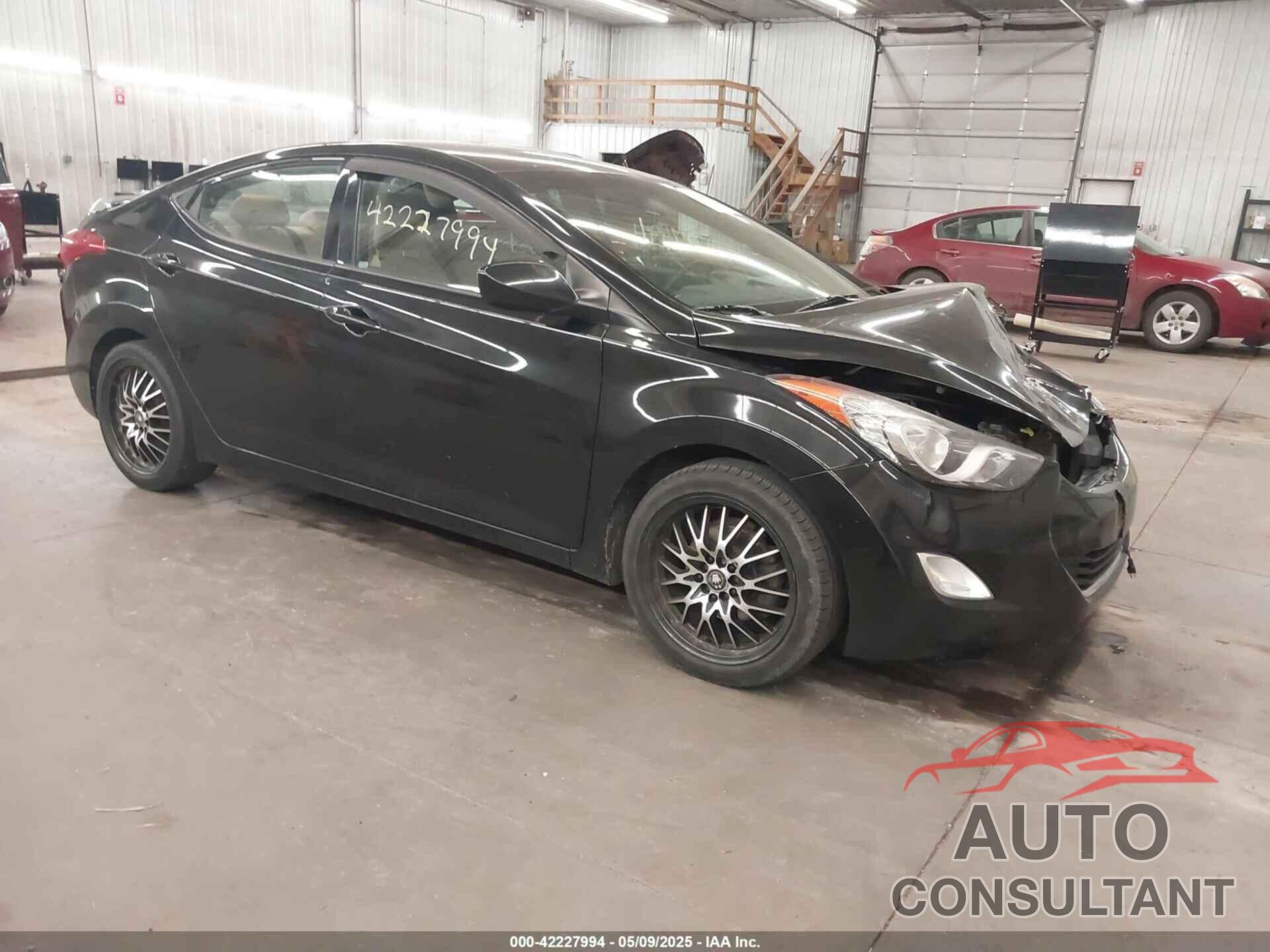 HYUNDAI ELANTRA 2013 - KMHDH4AE5DU787663