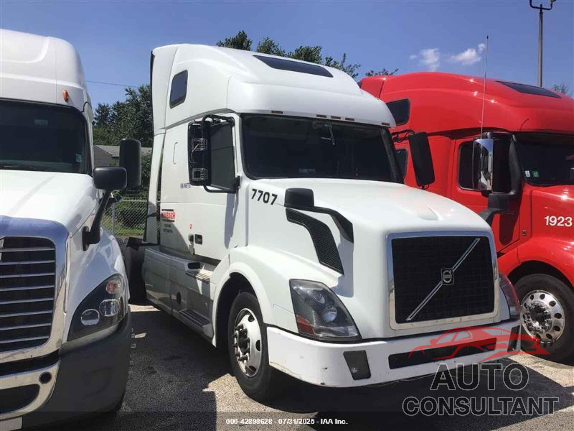 VOLVO VN 2016 - 4V4NC9EH7GN967707