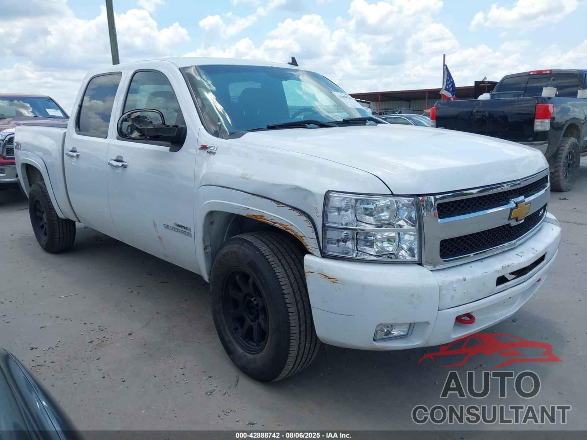 CHEVROLET SILVERADO 1500 2013 - 3GCPKSE71DG368201