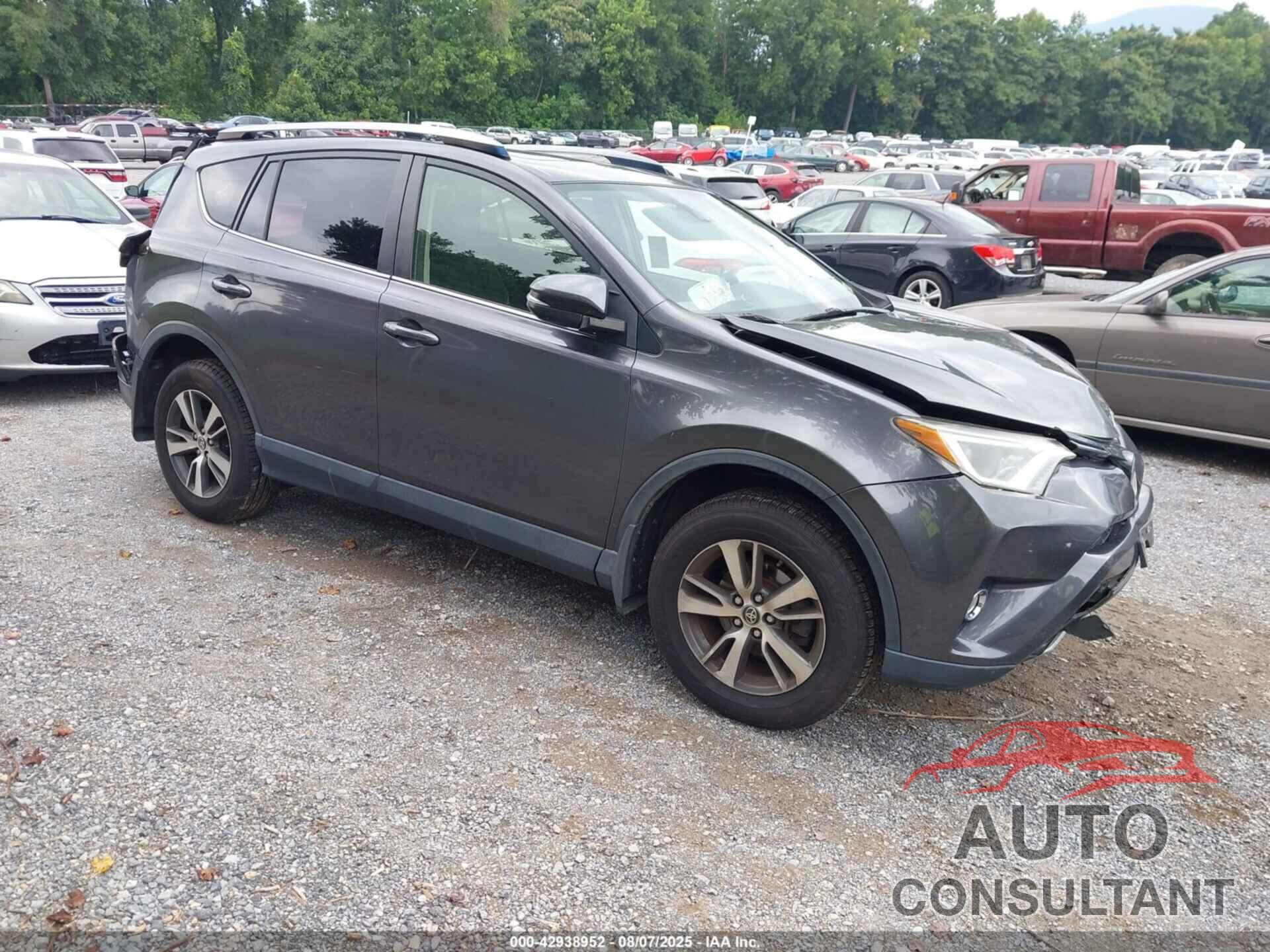 TOYOTA RAV4 2018 - JTMRFREV7JJ725766