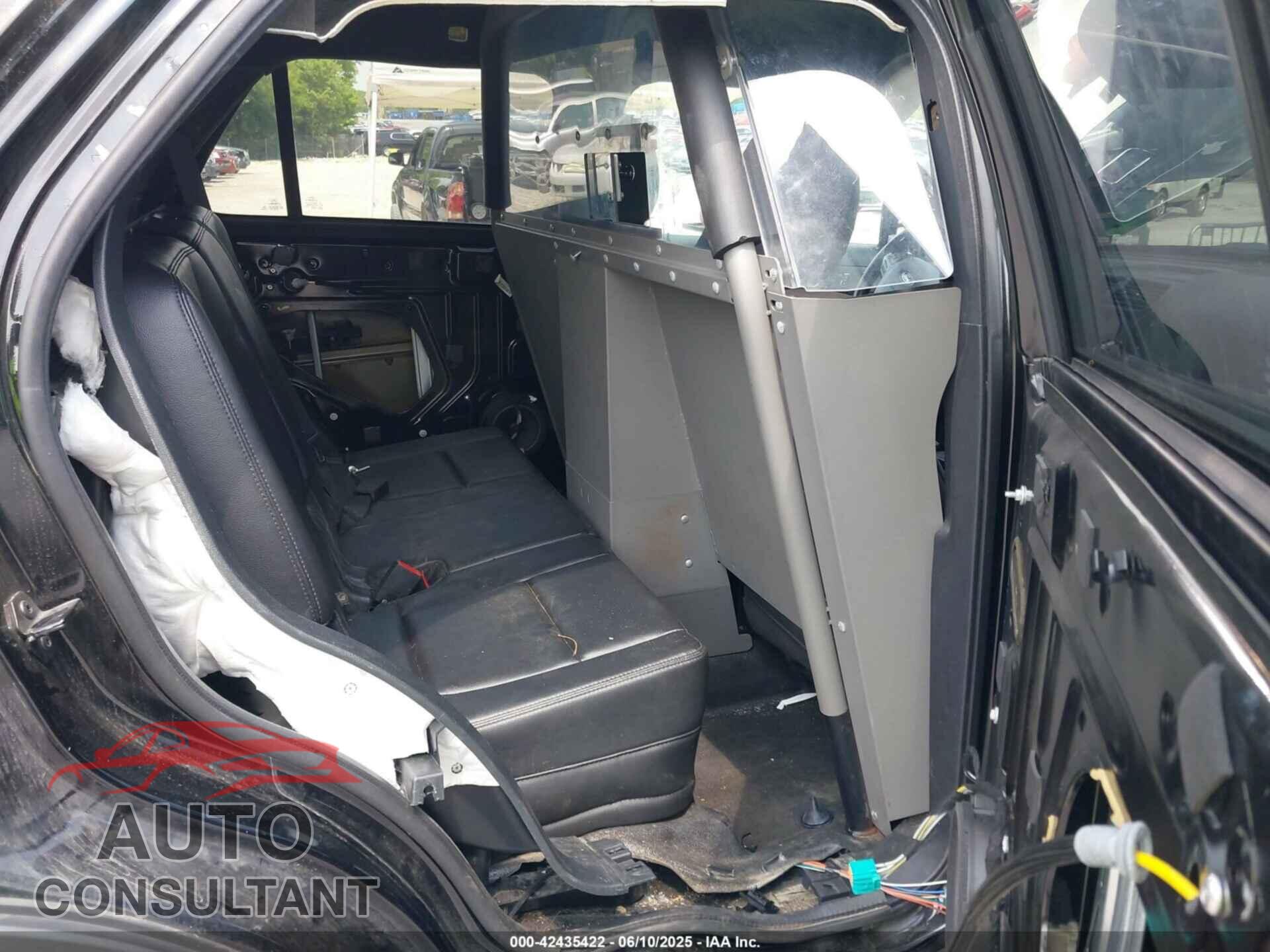 FORD POLICE INTERCEPTOR 2018 - 1FM5K8ARXJGB12398