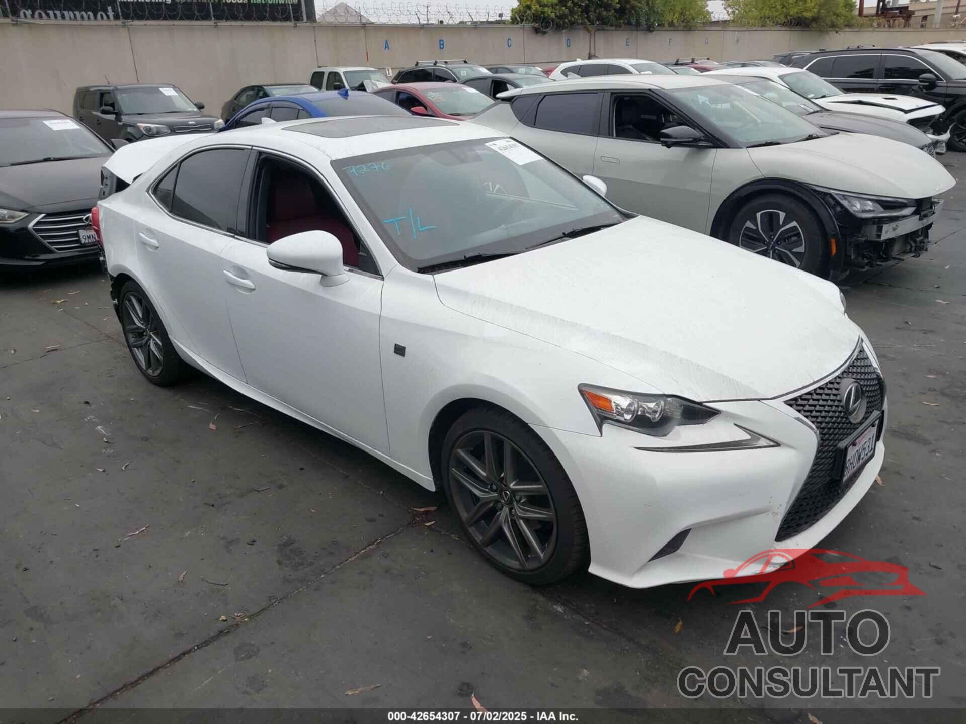 LEXUS IS 250 2015 - JTHBF1D24F5071902