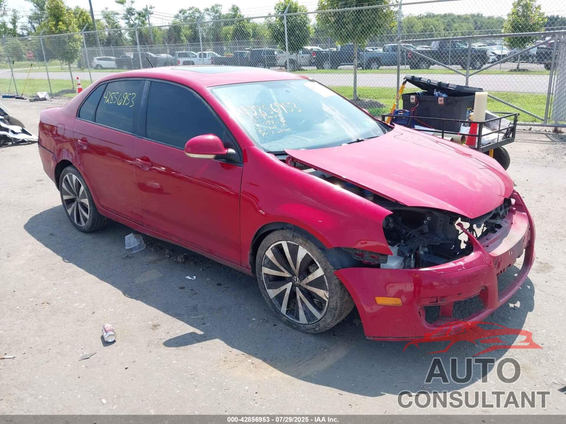 VOLKSWAGEN JETTA 2010 - 3VWRX7AJ3AM099296