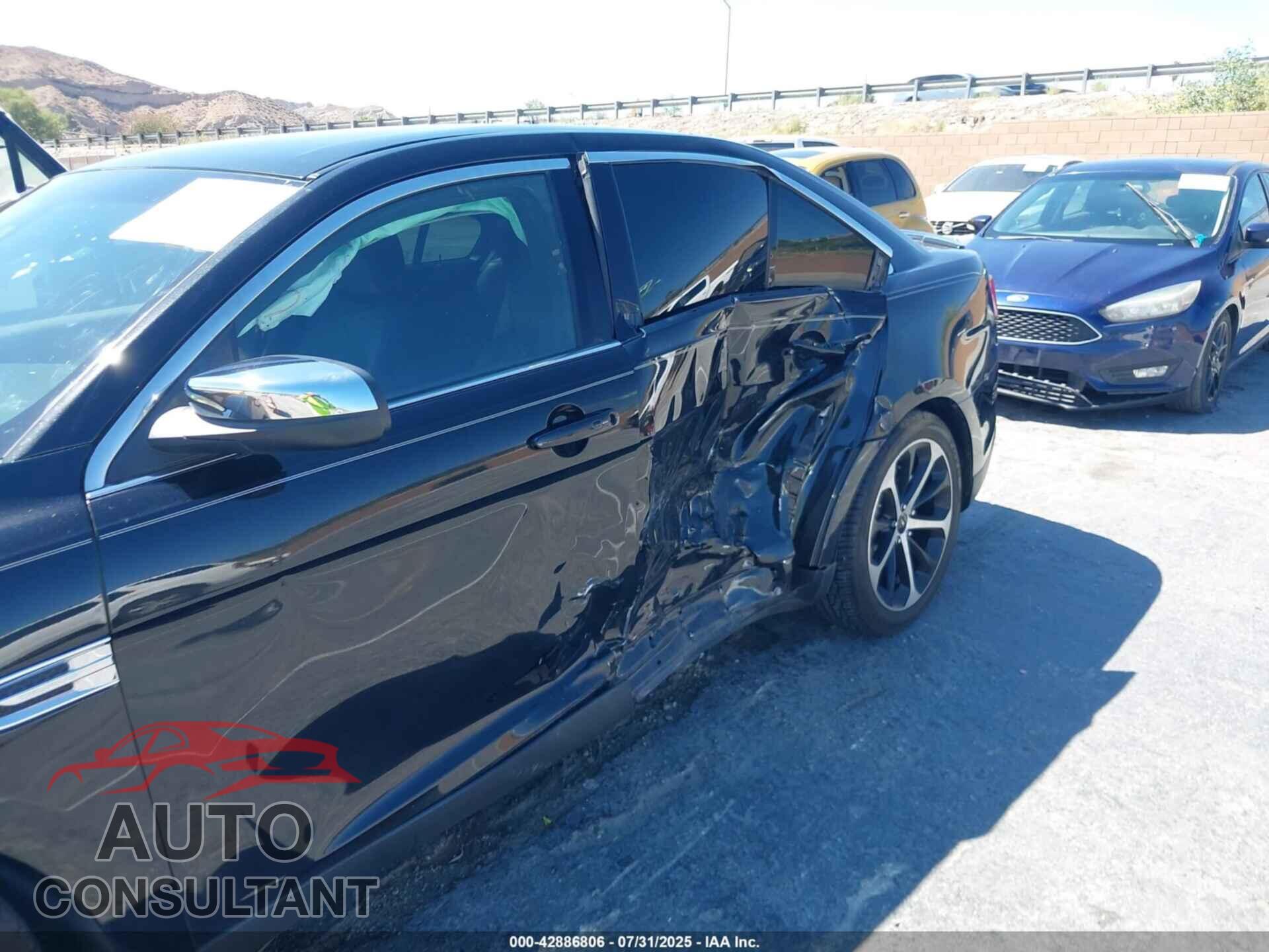 FORD TAURUS 2015 - 1FAHP2F85FG103959