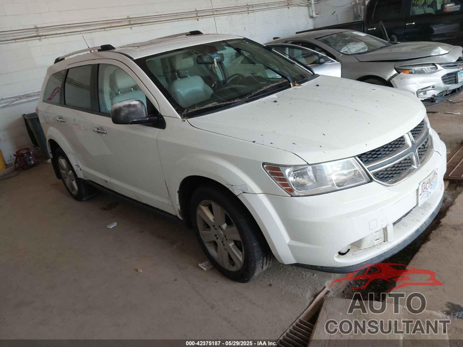 DODGE JOURNEY 2011 - 3D4PH9FG3BT517155