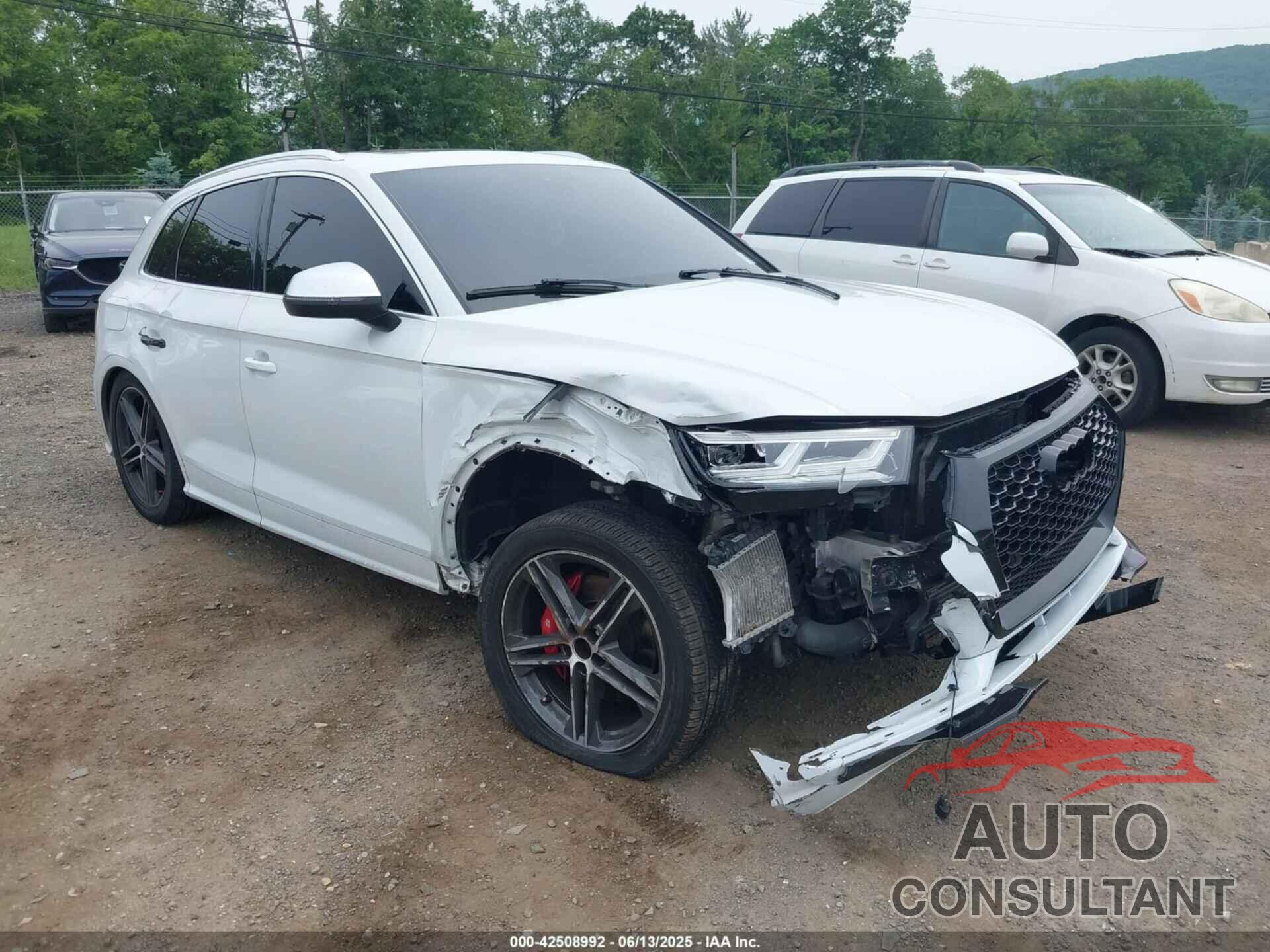 AUDI SQ5 2020 - WA1B4AFYXL2075632