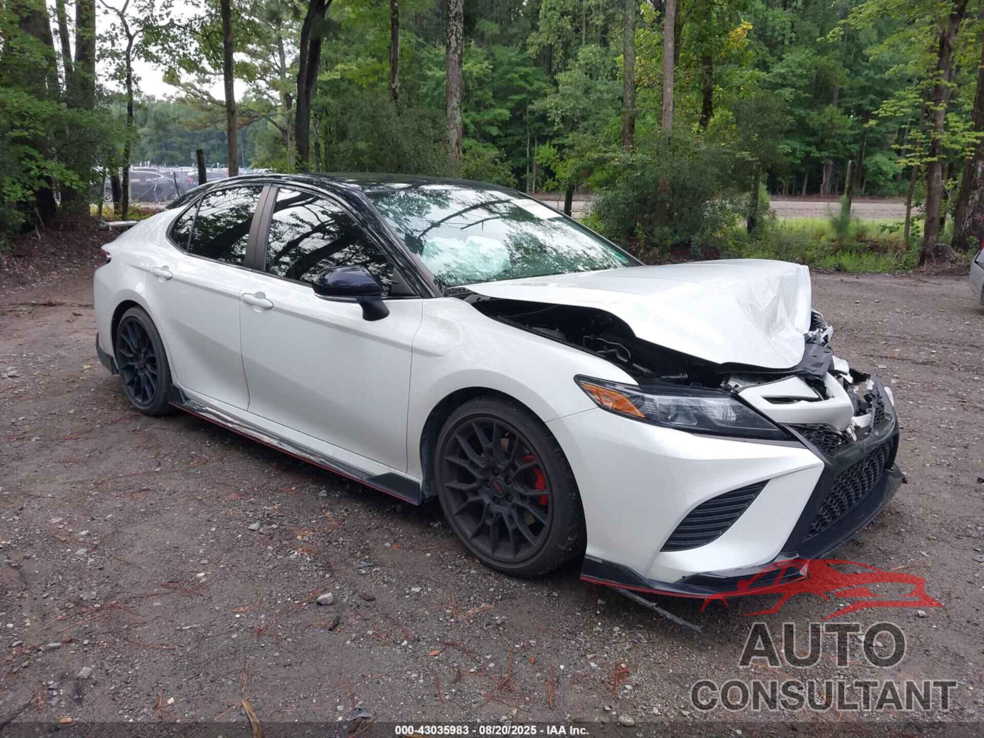 TOYOTA CAMRY 2022 - 4T1KZ1AK0NU063356