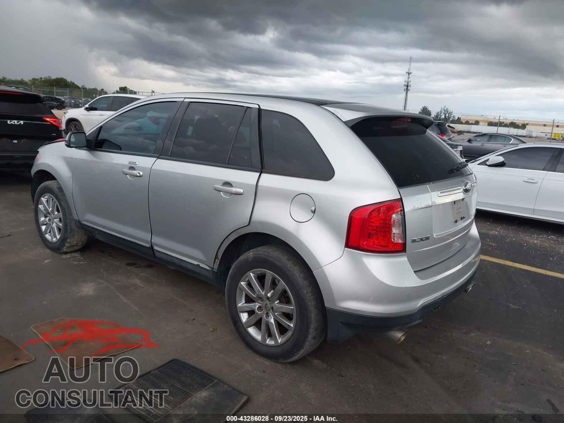 FORD EDGE 2013 - 2FMDK3JC4DBE31043