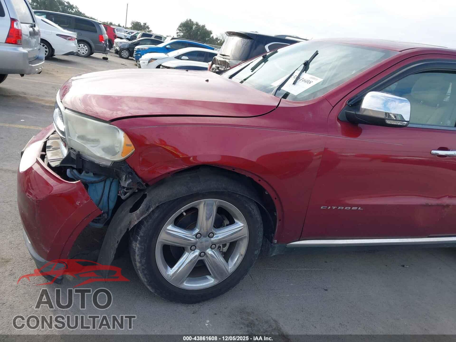 DODGE DURANGO 2013 - 1C4SDHET8DC678255