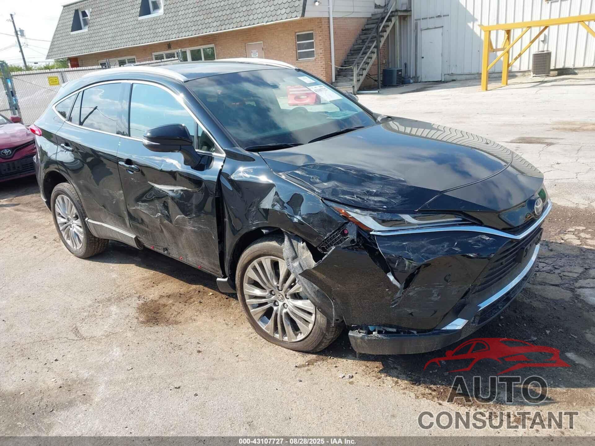 TOYOTA VENZA 2024 - JTEAAAAH0RJ190431
