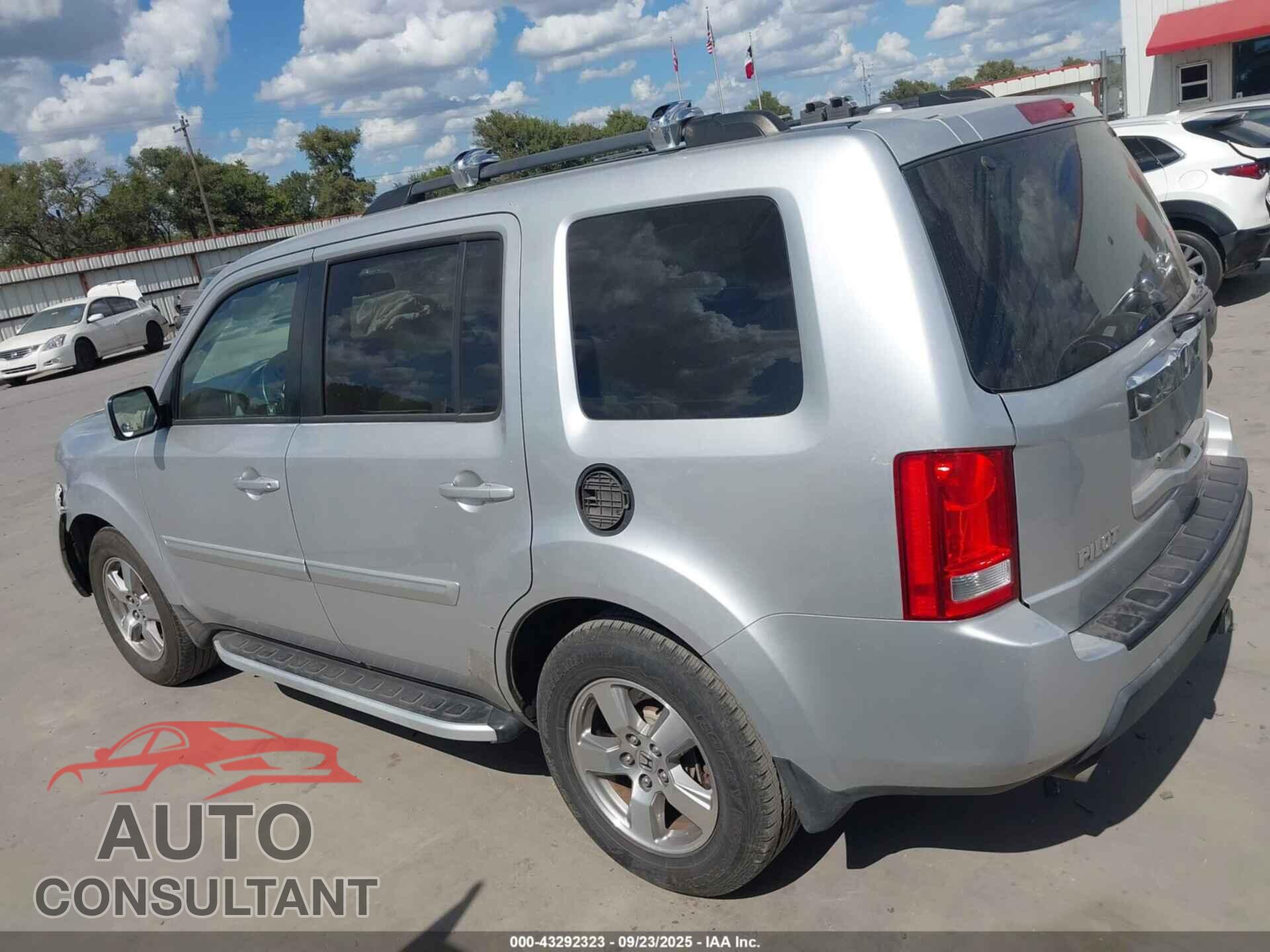HONDA PILOT 2009 - 5FNYF38599B024444