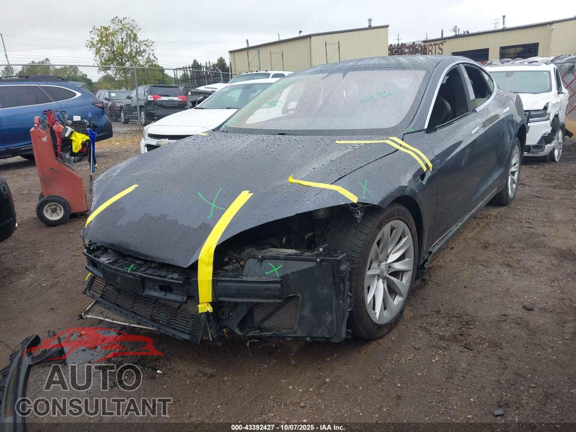 TESLA MODEL S 2020 - 5YJSA1E22LF359636