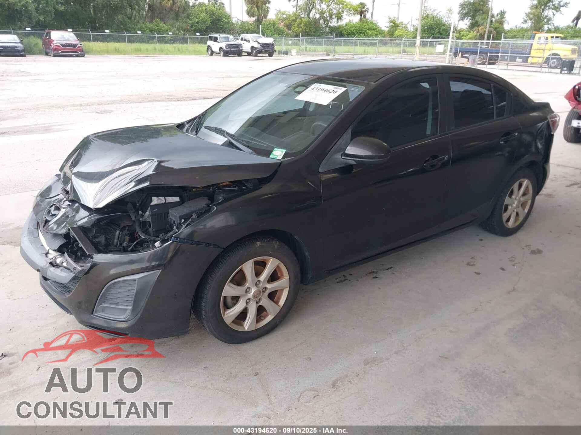 MAZDA MAZDA3 2011 - JM1BL1VF7B1482448