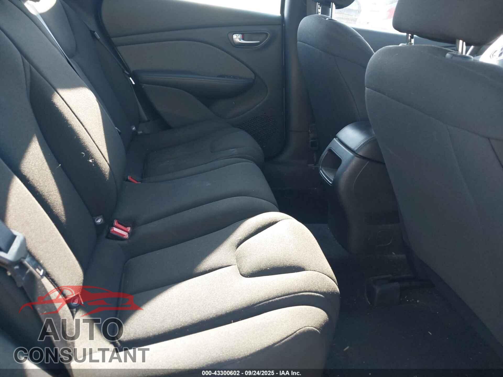 DODGE DART 2013 - 1C3CDFAA5DD297457