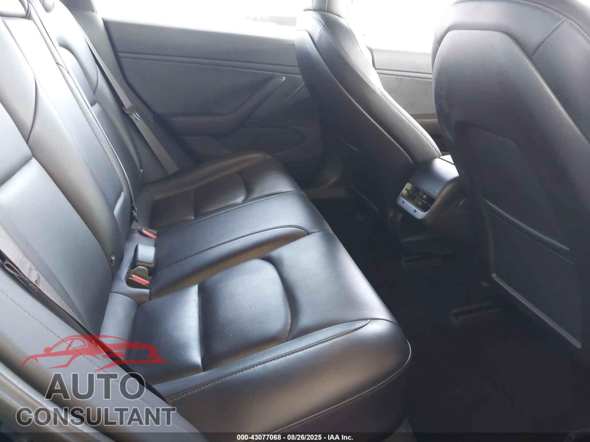 TESLA MODEL 3 2018 - 5YJ3E1EA8JF076512