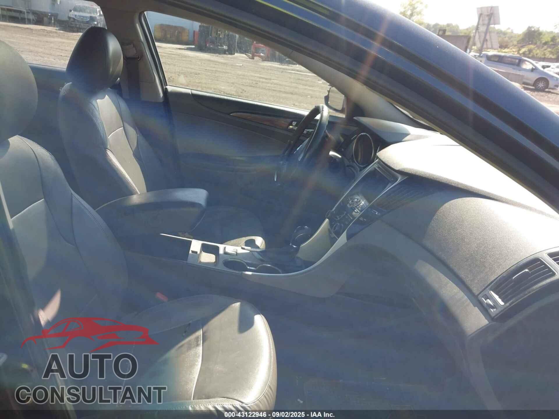 HYUNDAI SONATA 2012 - 5NPEC4AC2CH358107