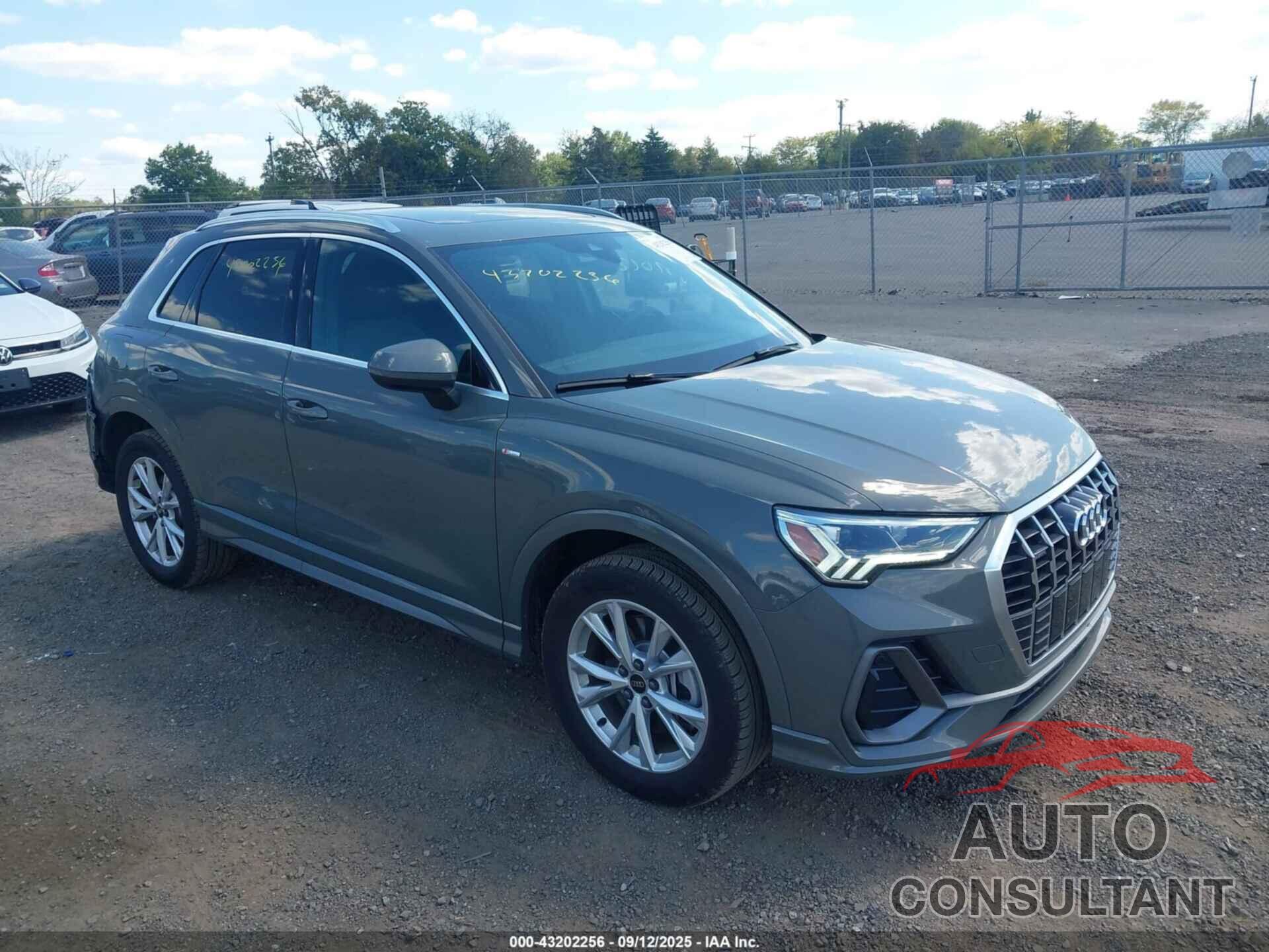 AUDI Q3 2025 - WA1DECF39S1057116