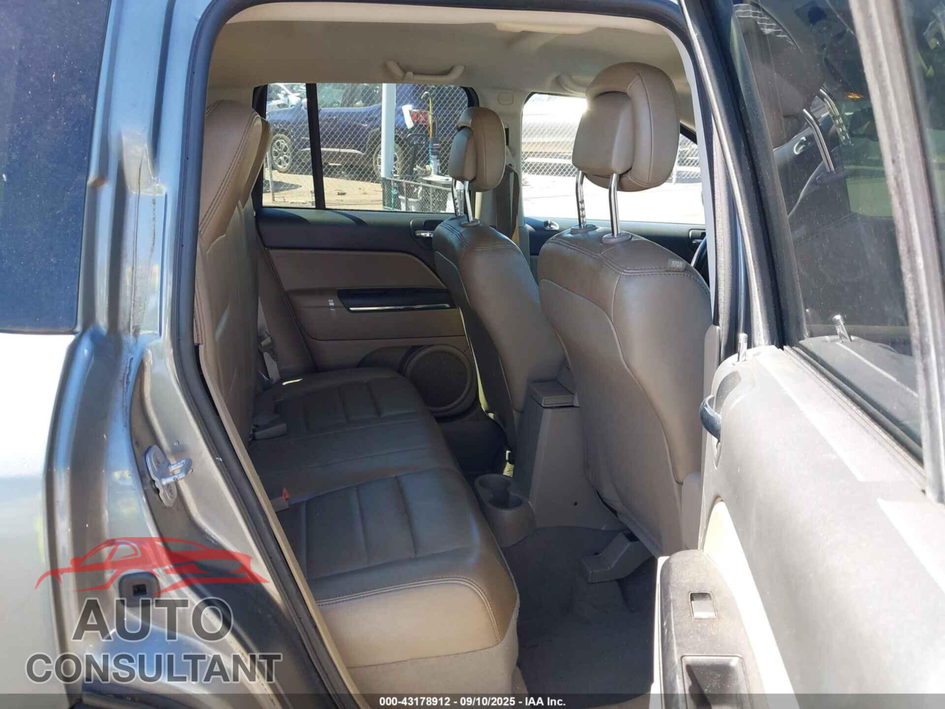 JEEP COMPASS 2011 - 1J4NT5FB2BD288144