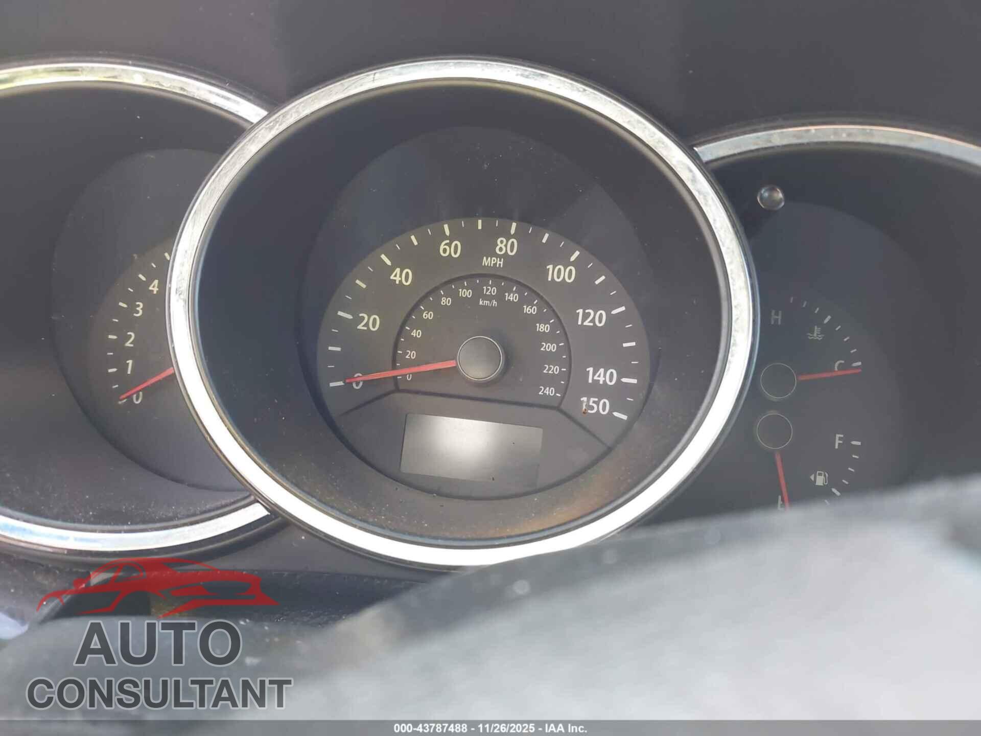 KIA SORENTO 2013 - 5XYKTDA64DG321307