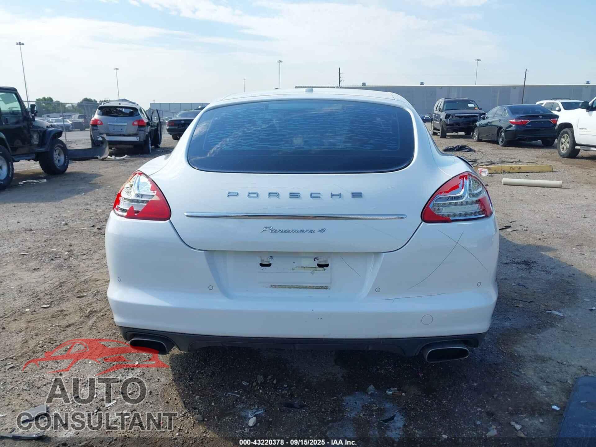 PORSCHE PANAMERA 2012 - WP0AA2A71CL016526