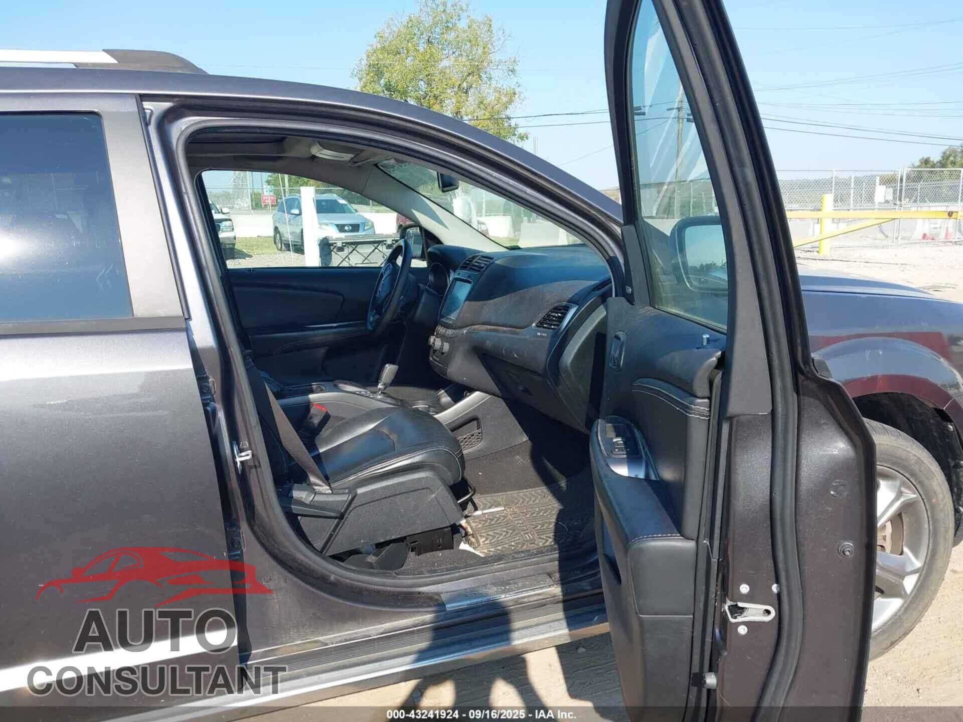 DODGE JOURNEY 2017 - 3C4PDCGG2HT691179