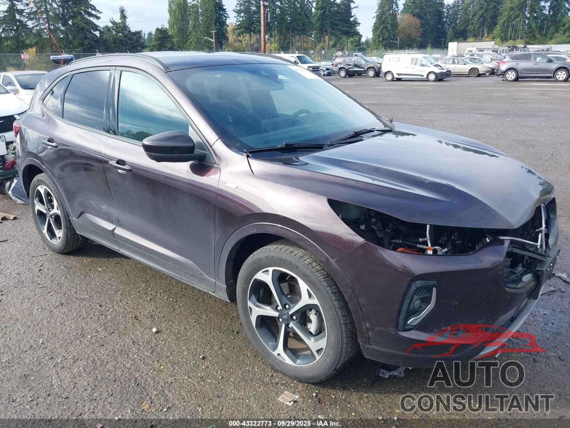 FORD ESCAPE 2023 - 1FMCU9PZ1PUB11133