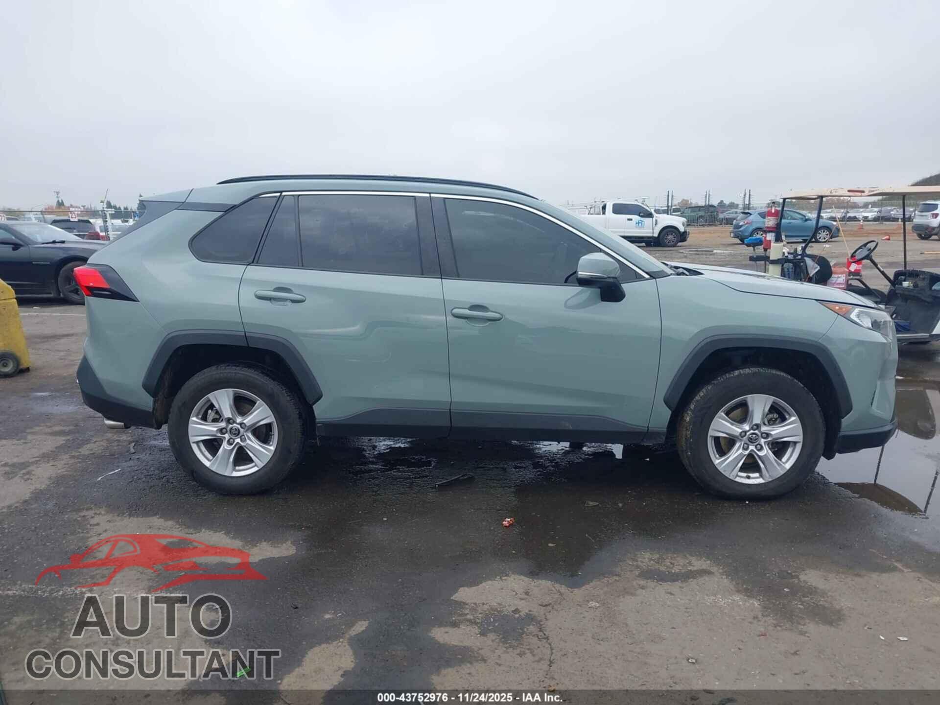 TOYOTA RAV4 2019 - JTMP1RFV7KD030059