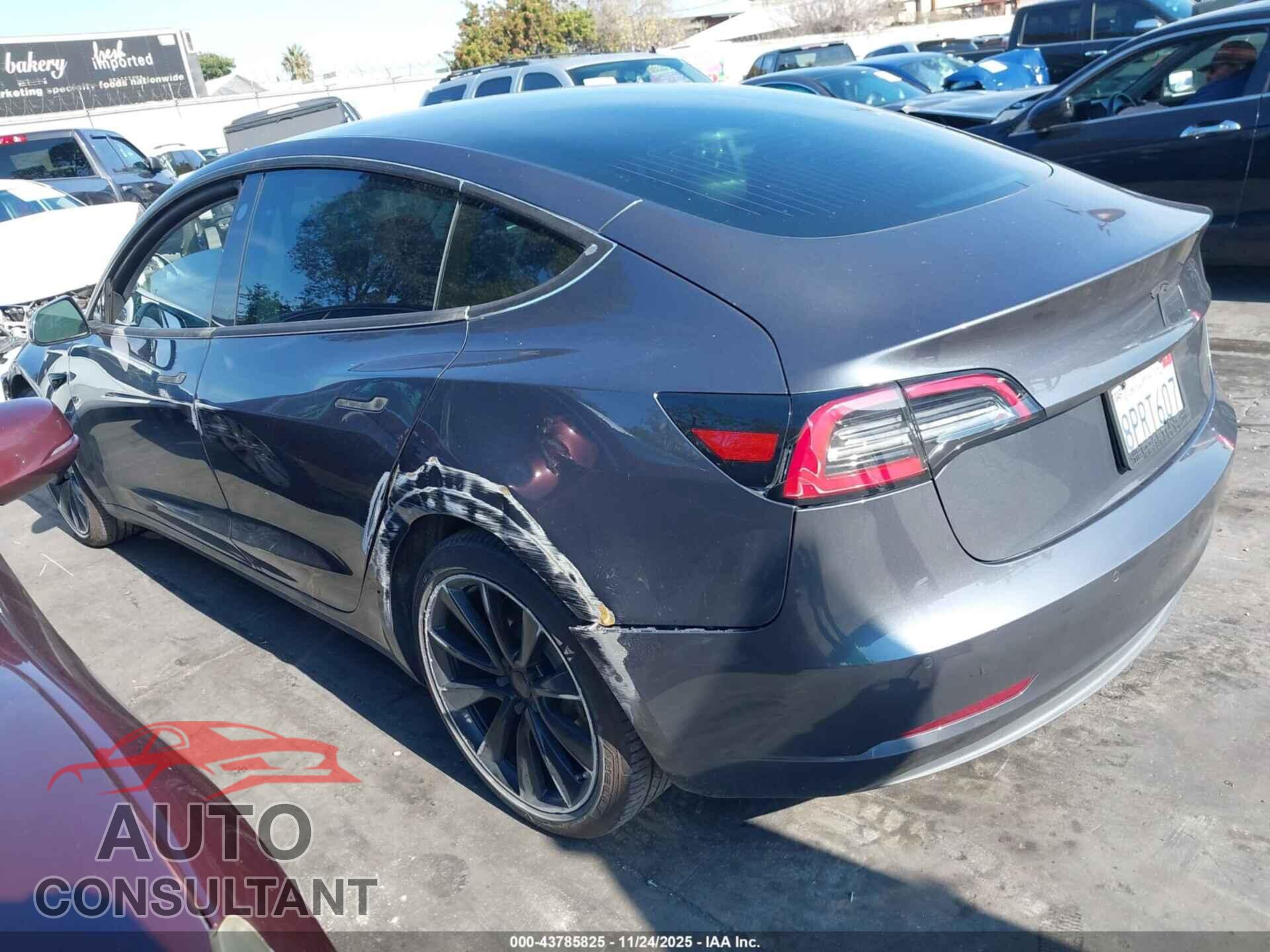 TESLA MODEL 3 2020 - 5YJ3E1EA9LF661165