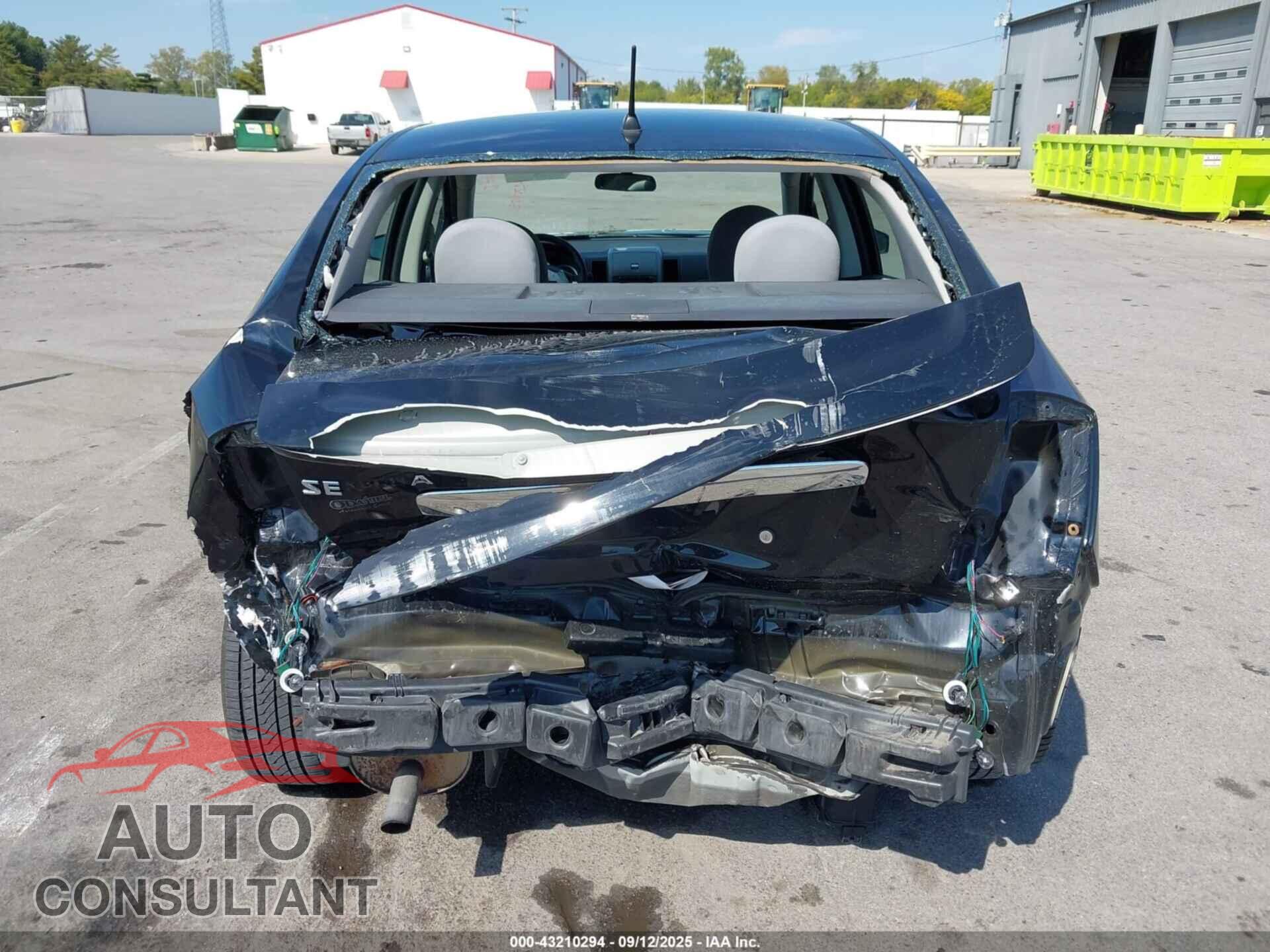 NISSAN SENTRA 2011 - 3N1AB6AP1BL607420