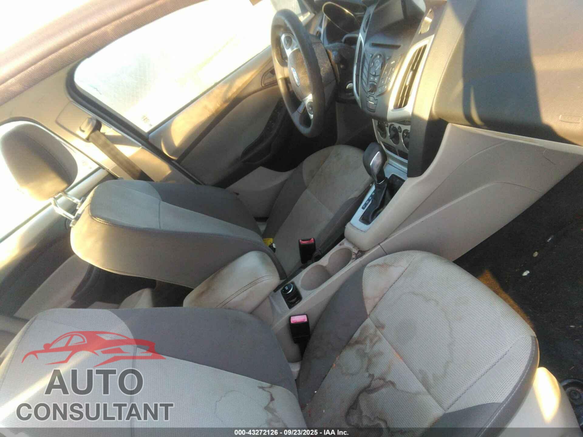FORD FOCUS 2012 - 1FAHP3F27CL292912