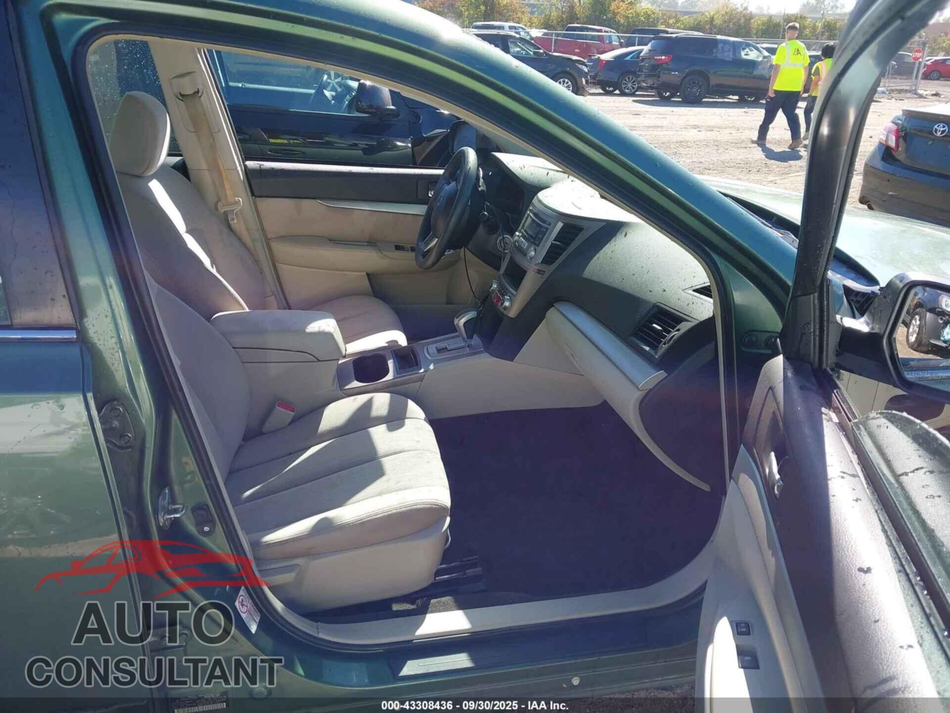 SUBARU OUTBACK 2014 - 4S4BRCAC2E3319880