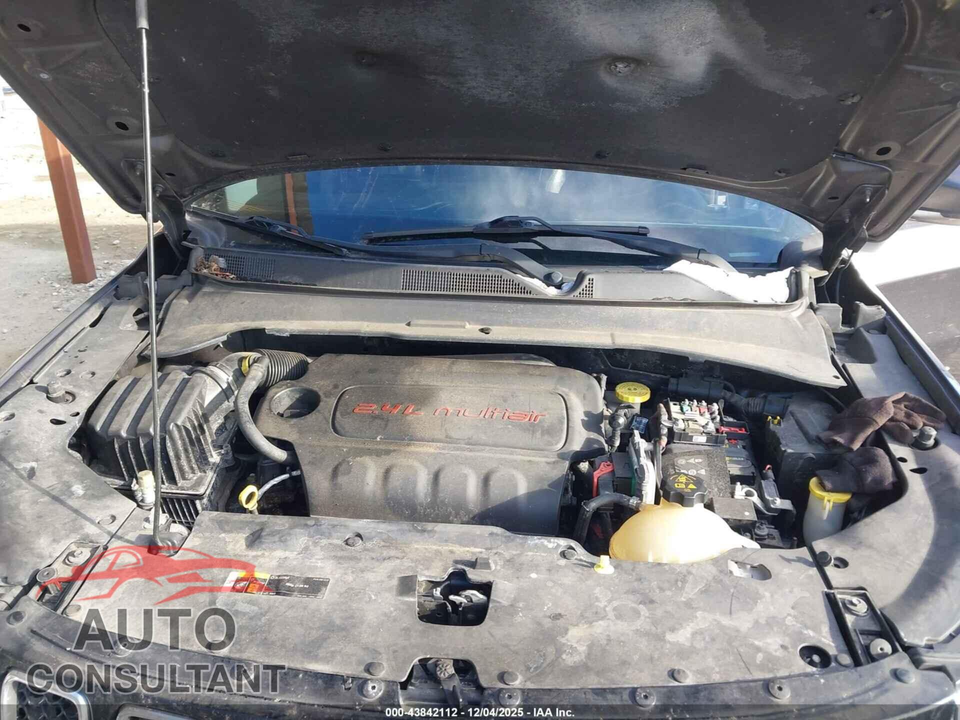 JEEP COMPASS 2020 - 3C4NJCCB7LT140362