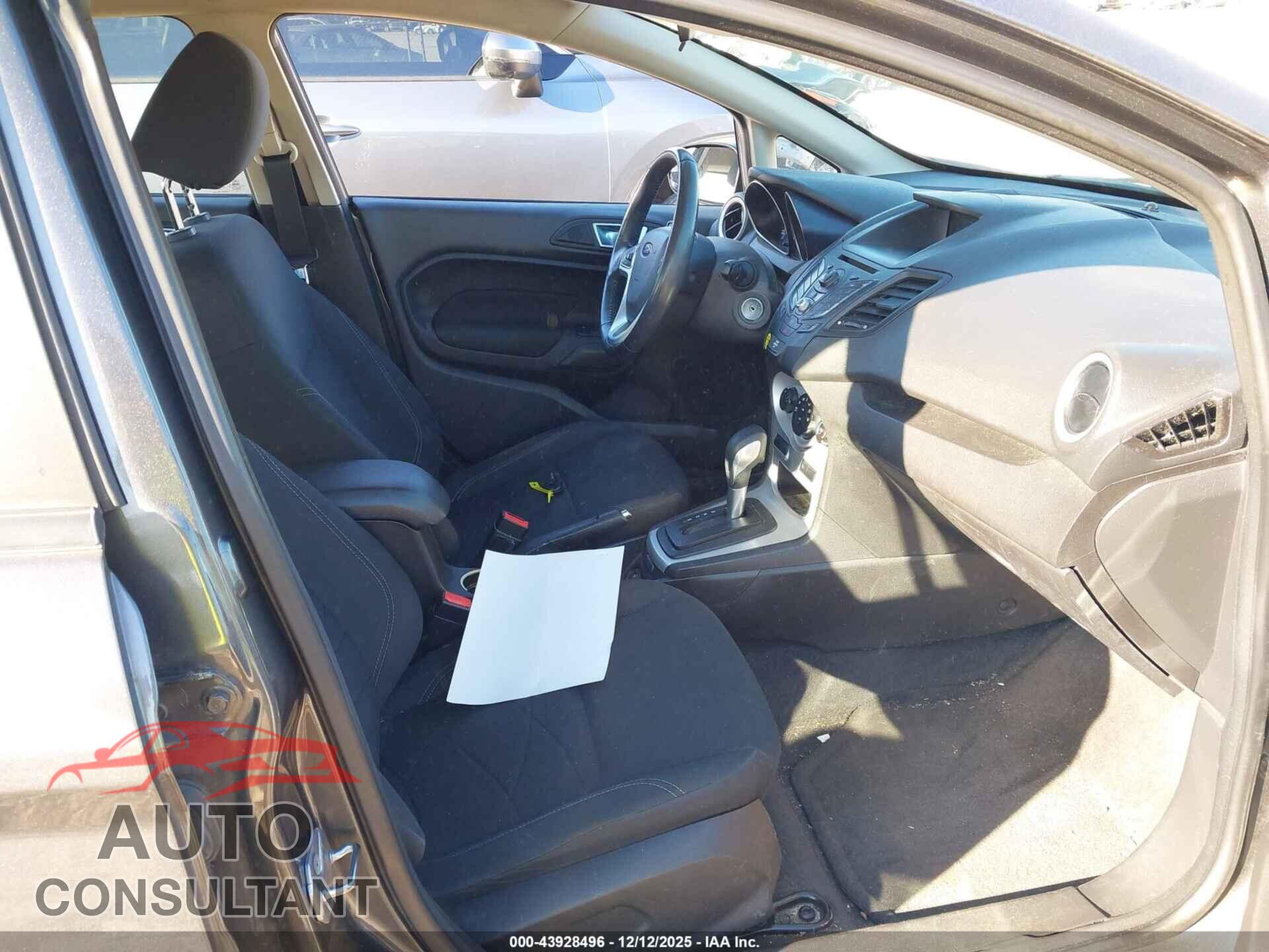 FORD FIESTA 2015 - 3FADP4EJ1FM157358