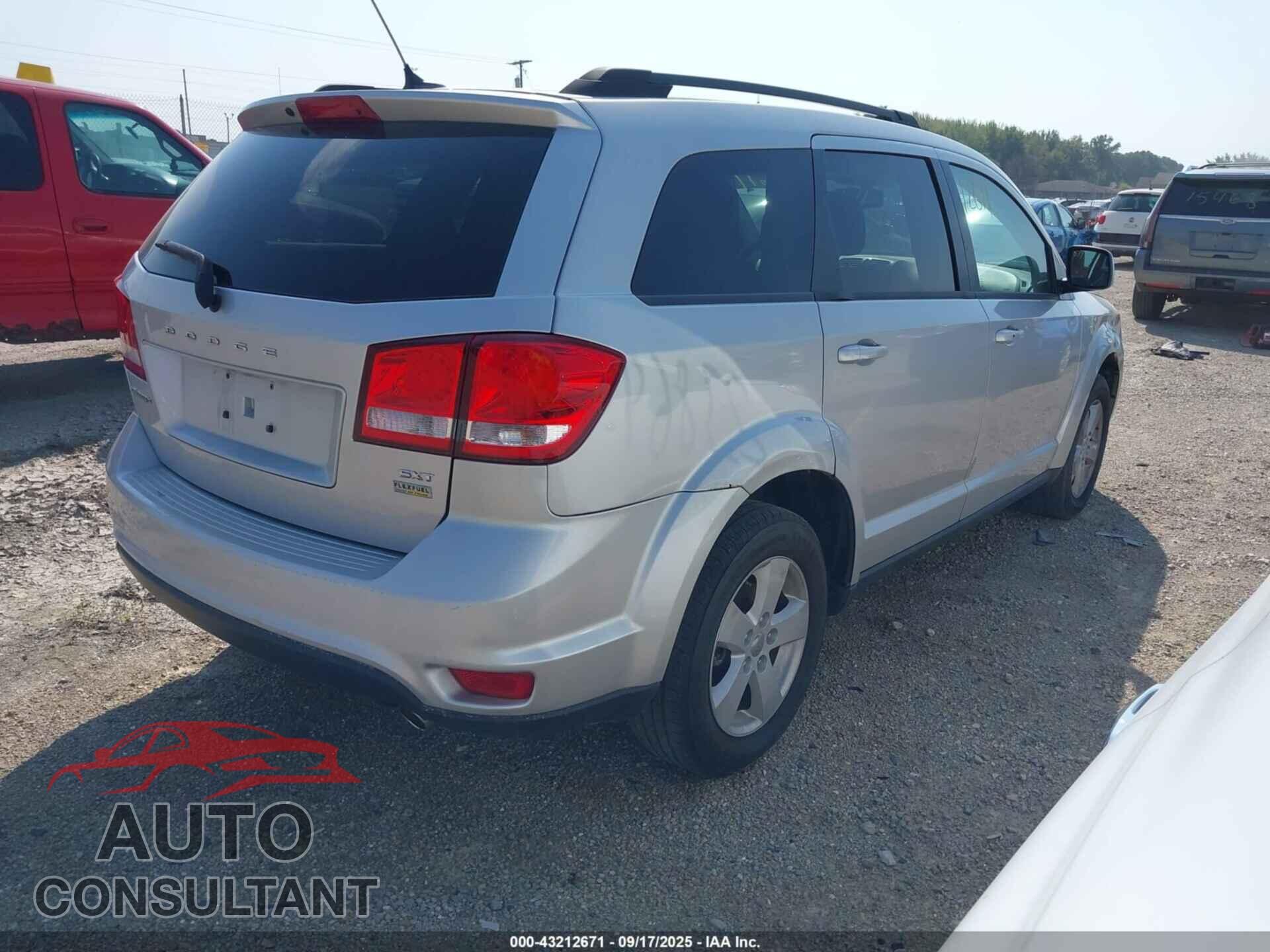 DODGE JOURNEY 2012 - 3C4PDCBG5CT245883
